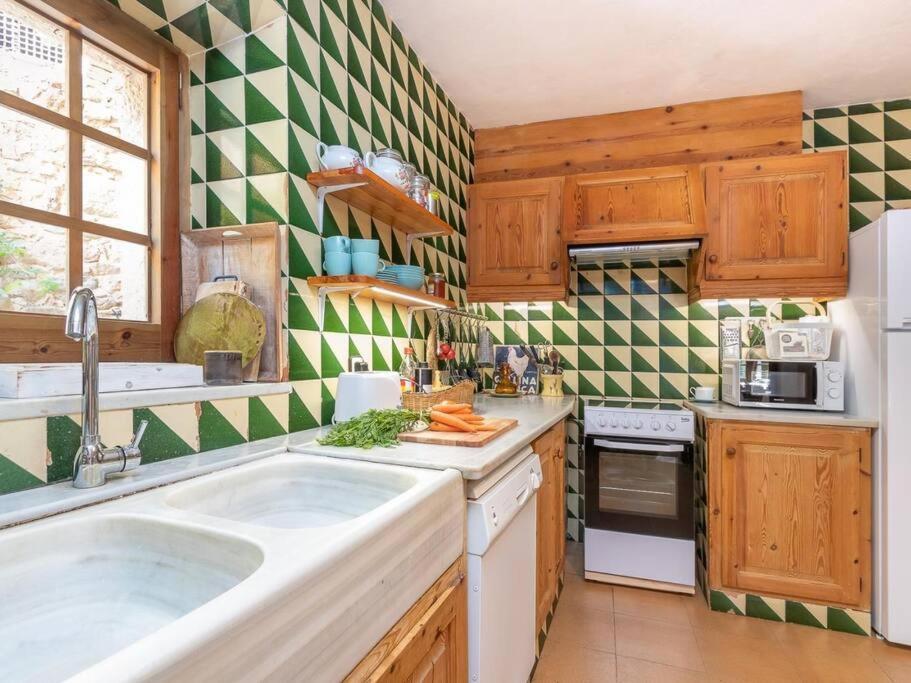 Preciosa Casa Rural En El Centro De Peratallada Ngoại thất bức ảnh